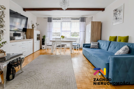 Przestronny dom 2 rodzinny- Os. Jędrzychów
